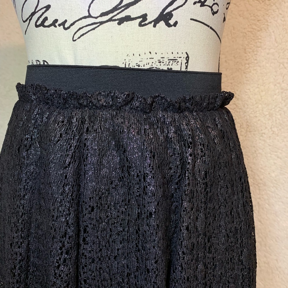 🌵 New York & Company Stretch Skirt Size Small 🌵 - Picture 2 of 5